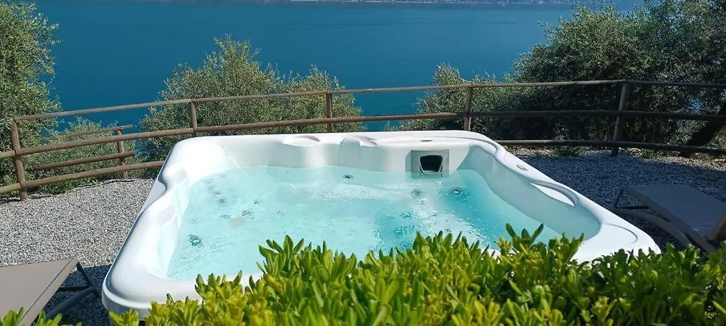 Hotel La Terrazzina Gargnano 0*,