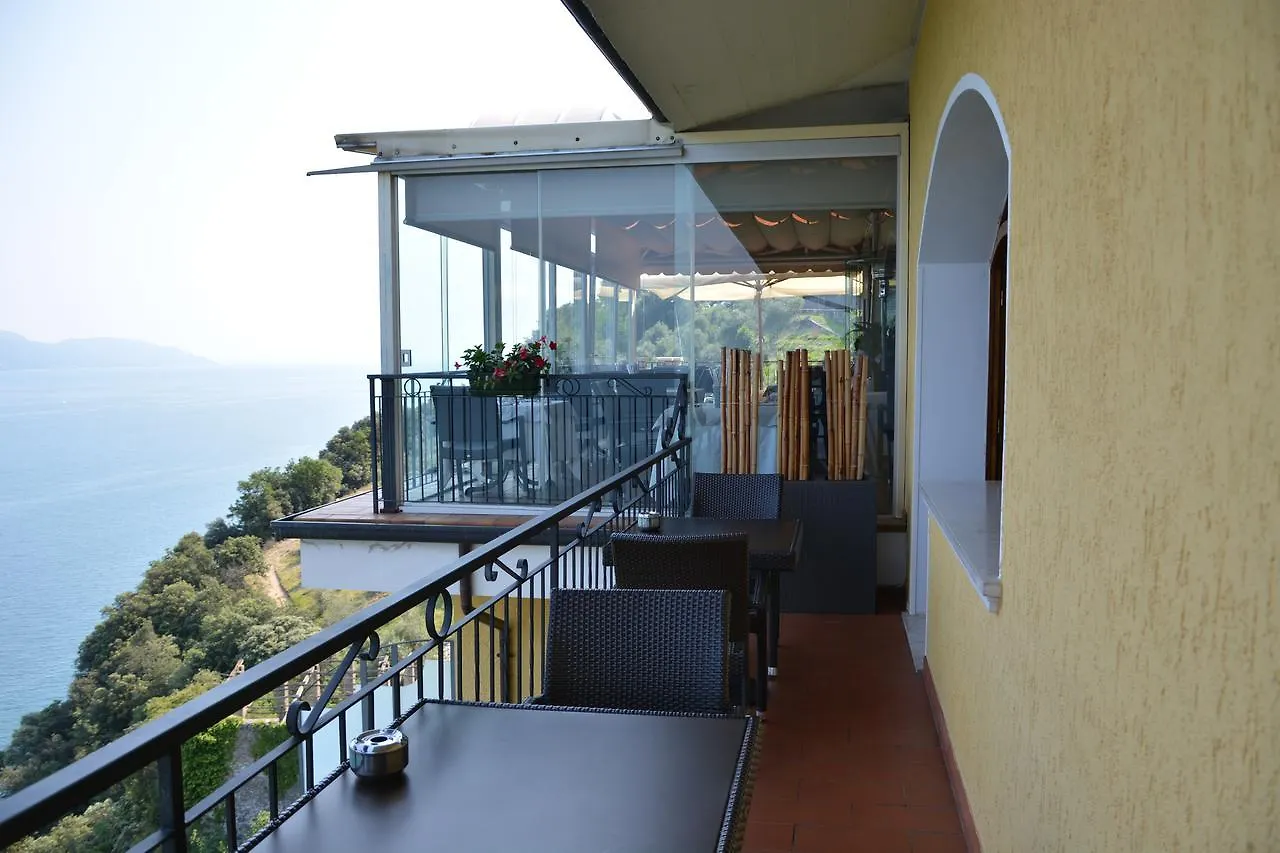 Hotel La Terrazzina Gargnano Italy