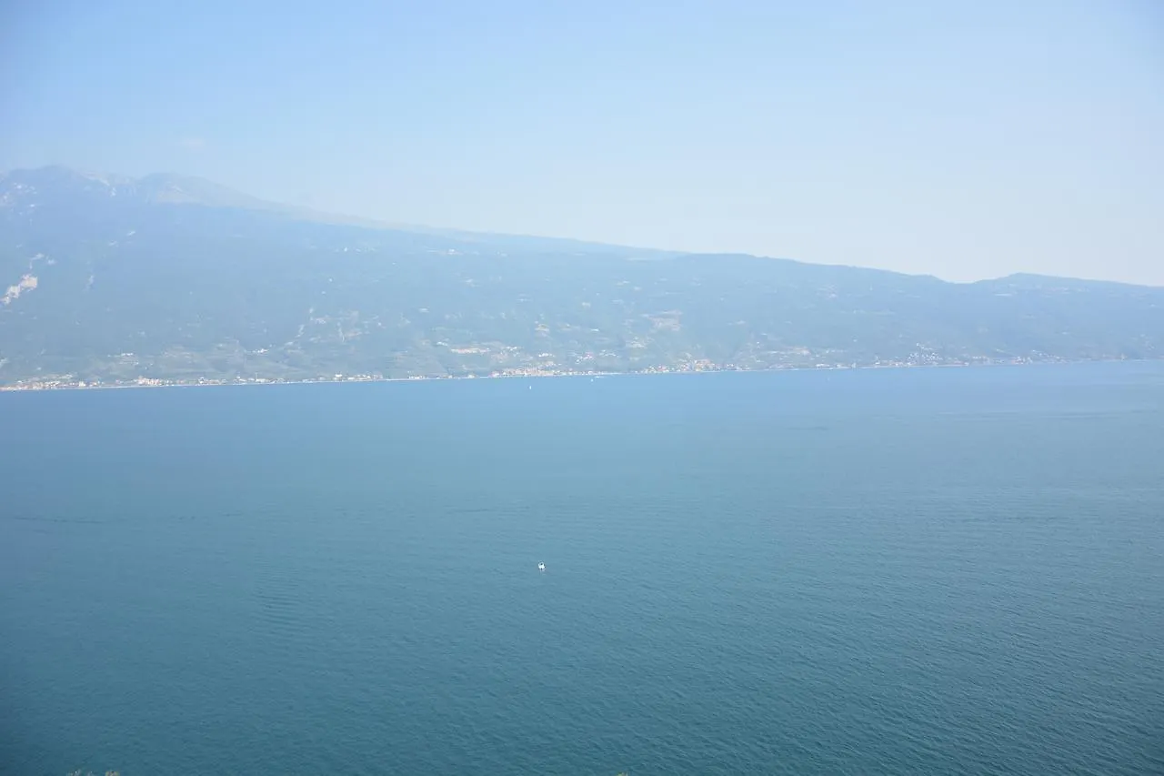 Hotel La Terrazzina Gargnano 0*,  Italien